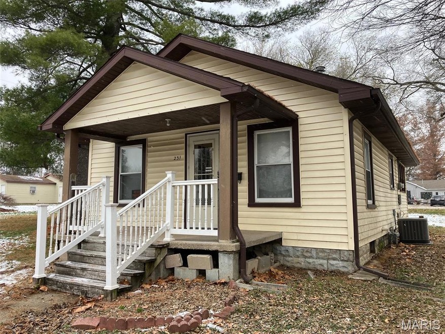 Pending $75,000 • Co-Listing Agent