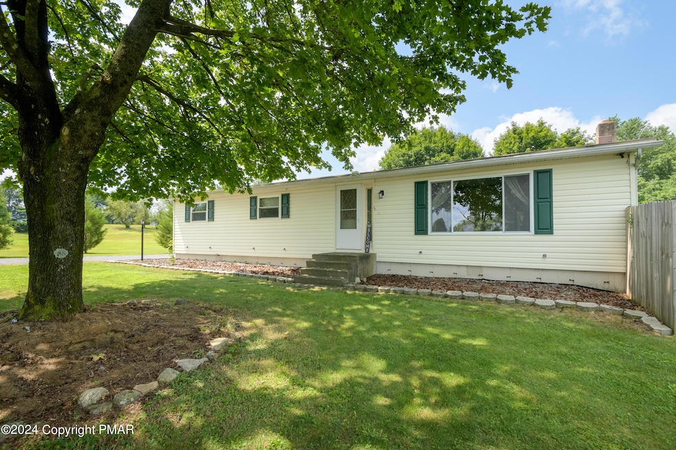 1253 Wood View Rd, Kunkletown, PA 18058 - photo 1