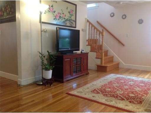 47 Margaret Rd, Newton Highlands, MA 02461 - photo 1