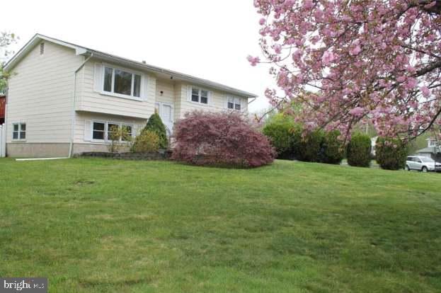 6 Fern Dr, East Windsor, NJ 08520 - photo 1