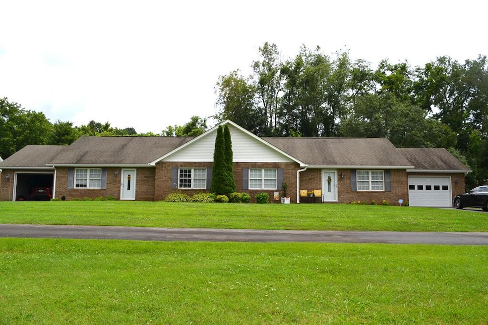 625 Wyndale Rd, Abingdon, VA 24210 - photo 1