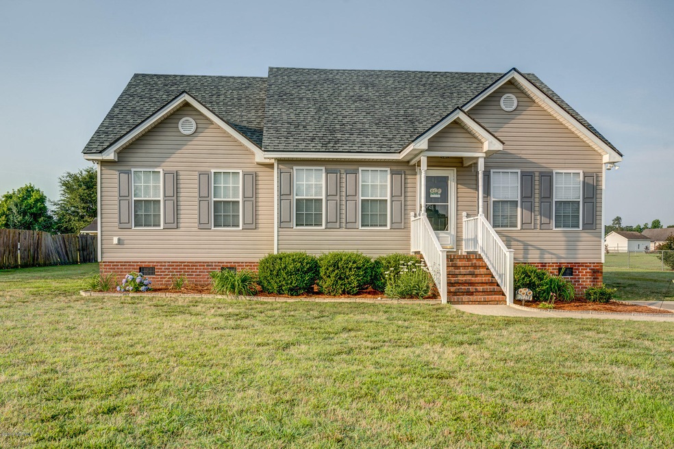 002-7121HuntersRidge-RockyMount-NC-27803