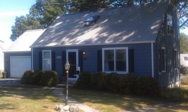 124 Hemlock St, Stratford, CT 06615 - photo 1