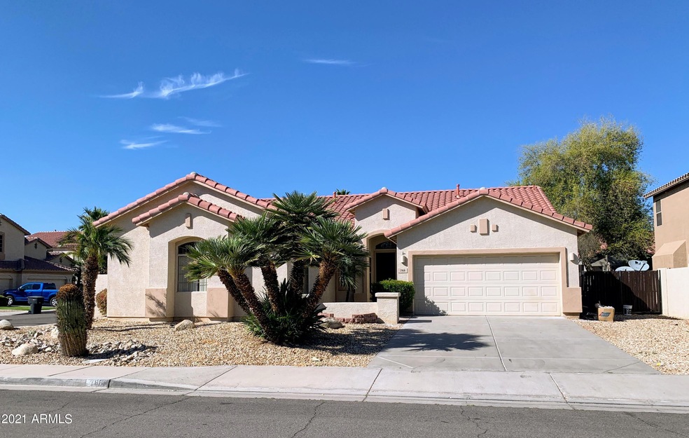 788 W Carob