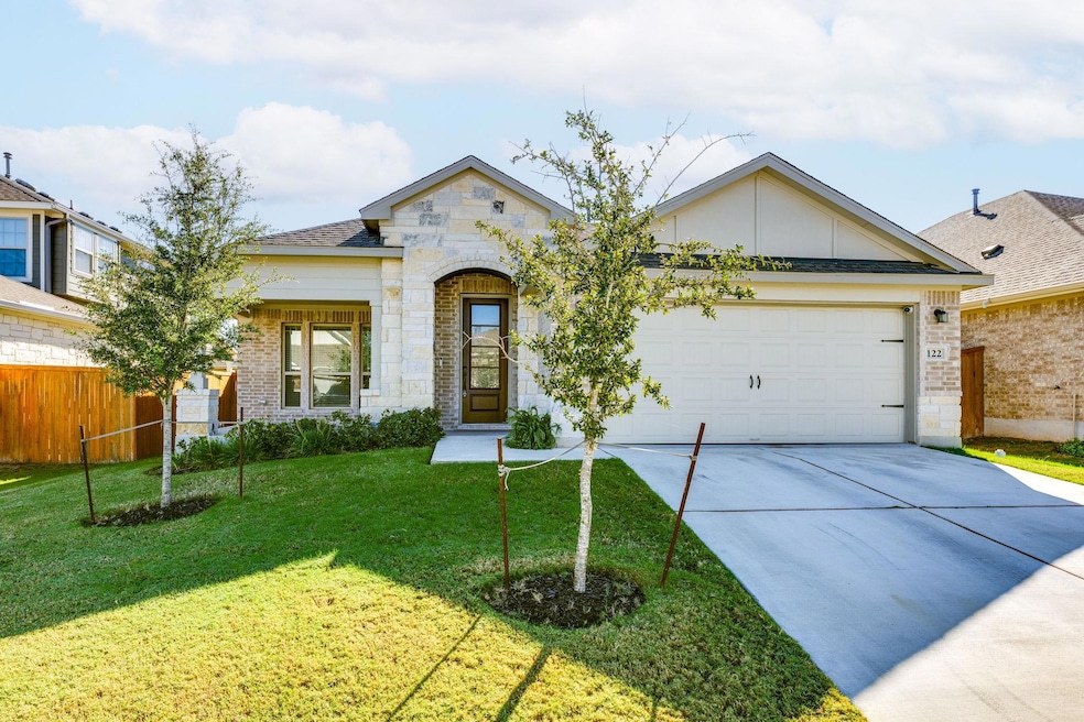 122 Biscayne Bay Bend, Kyle, TX 78640 - photo 1