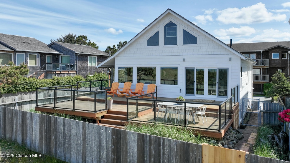 Oceanfront Seaside Retreat