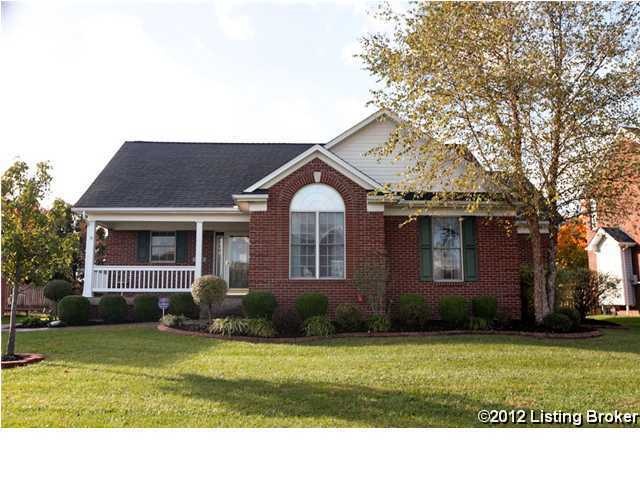 7410 Apple Mill Dr, Louisville, KY 40228 - photo 1