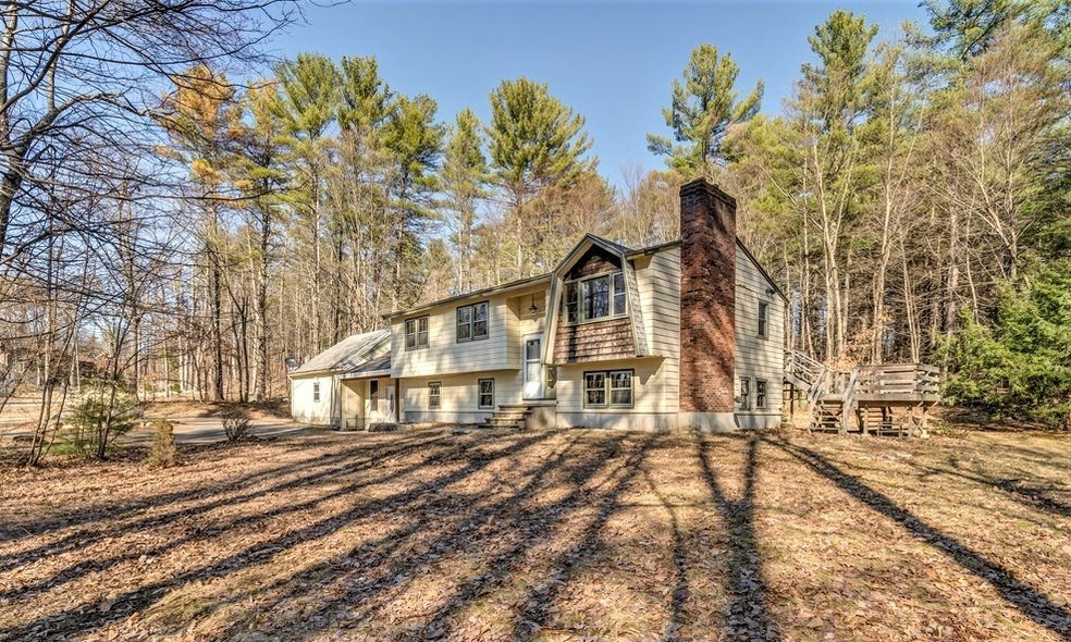 438 S Baboosic Lake Rd, Merrimack, NH 03054 - photo 1