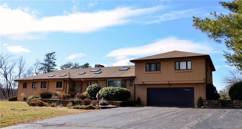 61 Filley St, Bloomfield, CT 06002 - photo 1