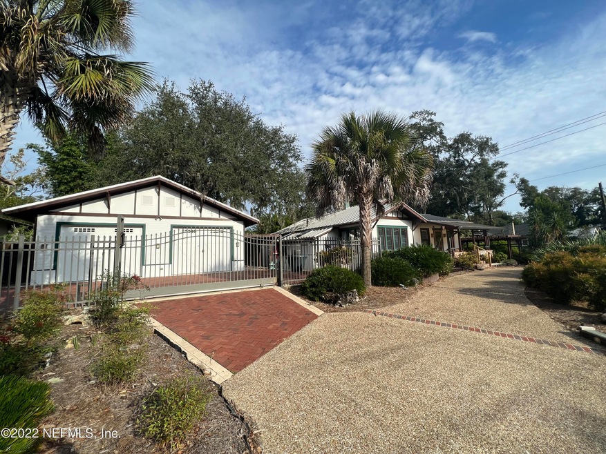 3903 Oak St, Jacksonville, FL 32205 - photo 1