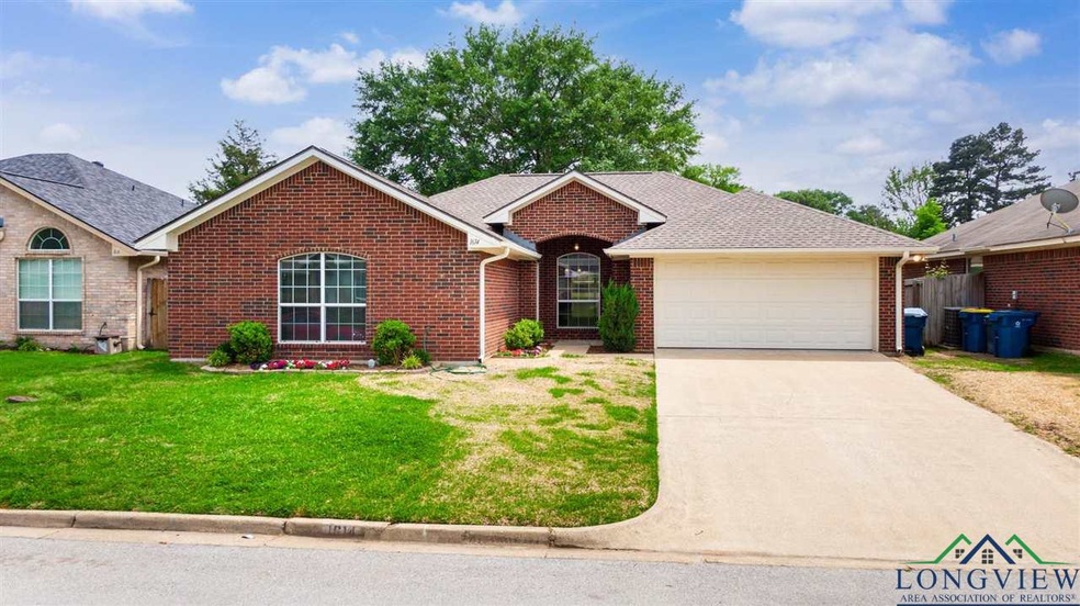 1614 Amanda Ln, Kilgore, TX 75662 - photo 1