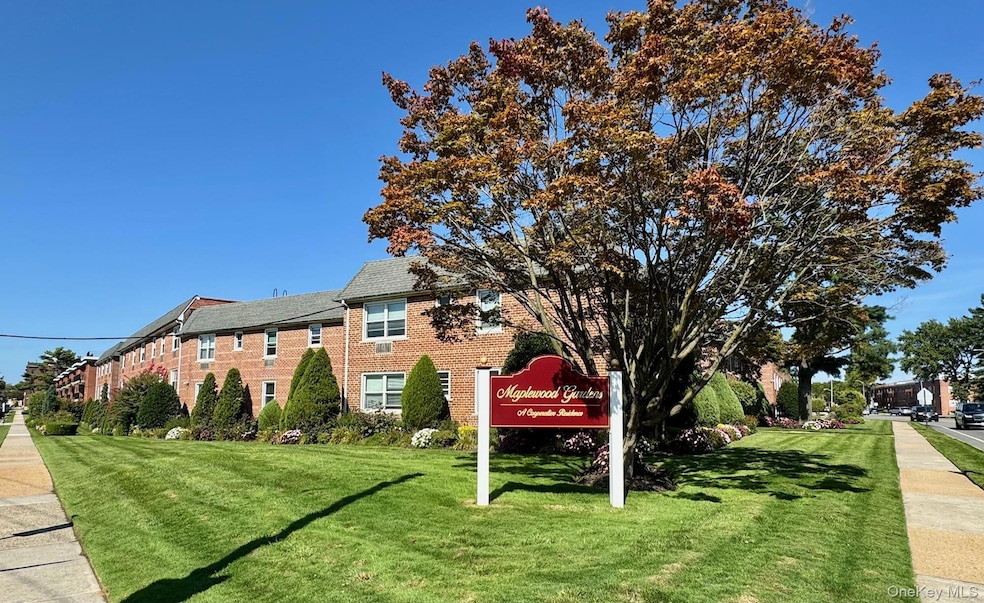 Sold $364,000 • Co-Listing Agent