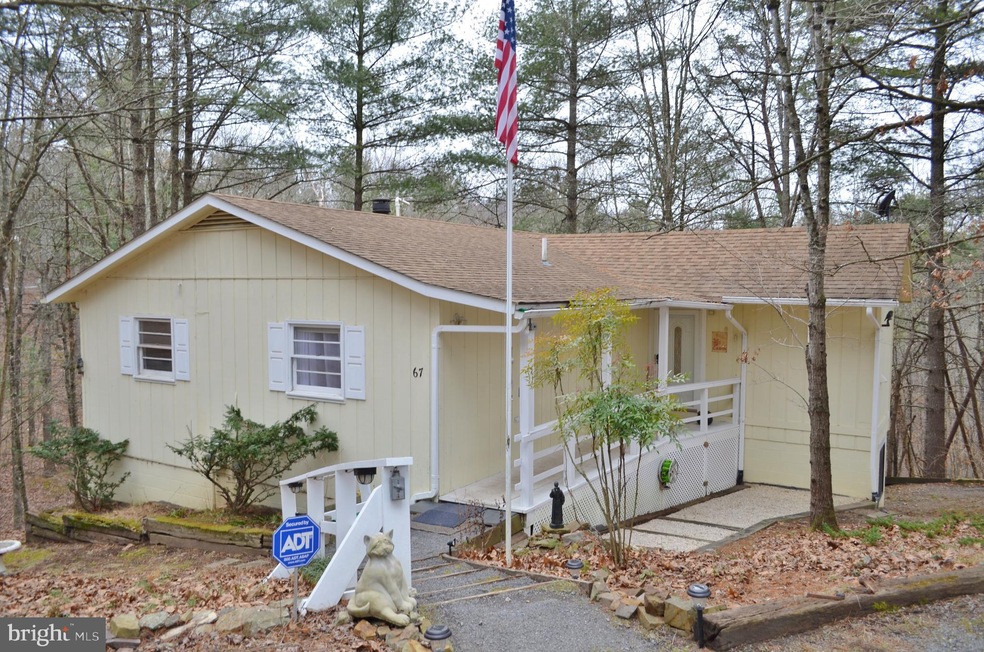 67 Straton Ct, Basye-Bryce Mountain, VA 22842 - photo 1
