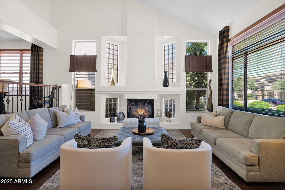 14-web-or-mls-P1247280