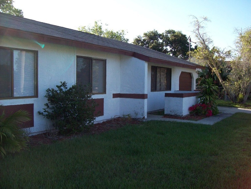 118 Crawford Dr, Sebastian, FL 32958 - photo 1