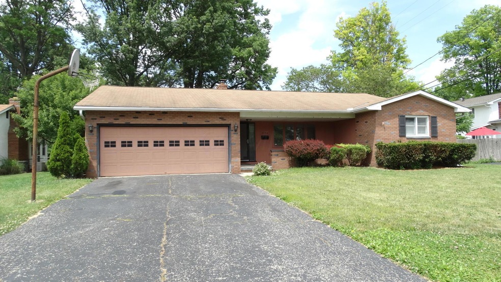 1174 Urban Dr, Columbus, OH 43229 - photo 1