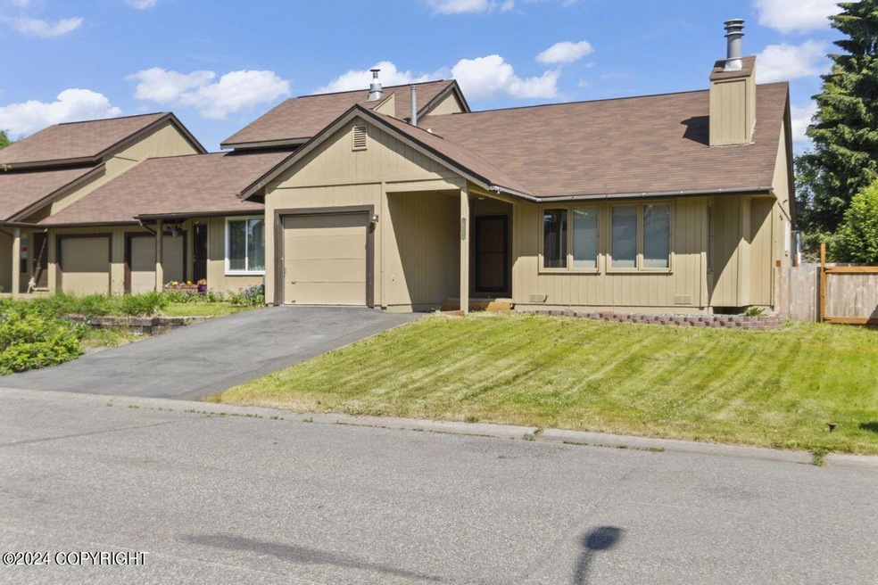 10229 Tartan Cir, Anchorage, AK 99507 - photo 1