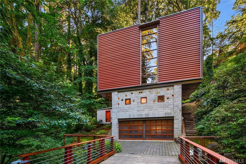 5340 Butterworth Rd, Mercer Island, WA 98040 - photo 1