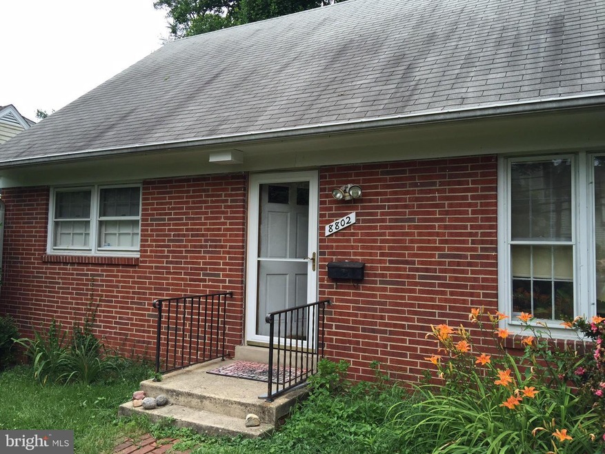 8802 Brierly Rd, Chevy Chase, MD 20815 - photo 1