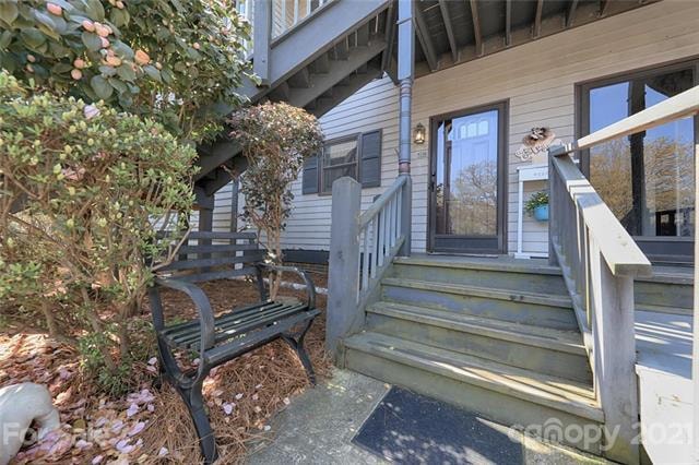 207 Ramsey Ct, Statesville, NC 28677 - photo 1