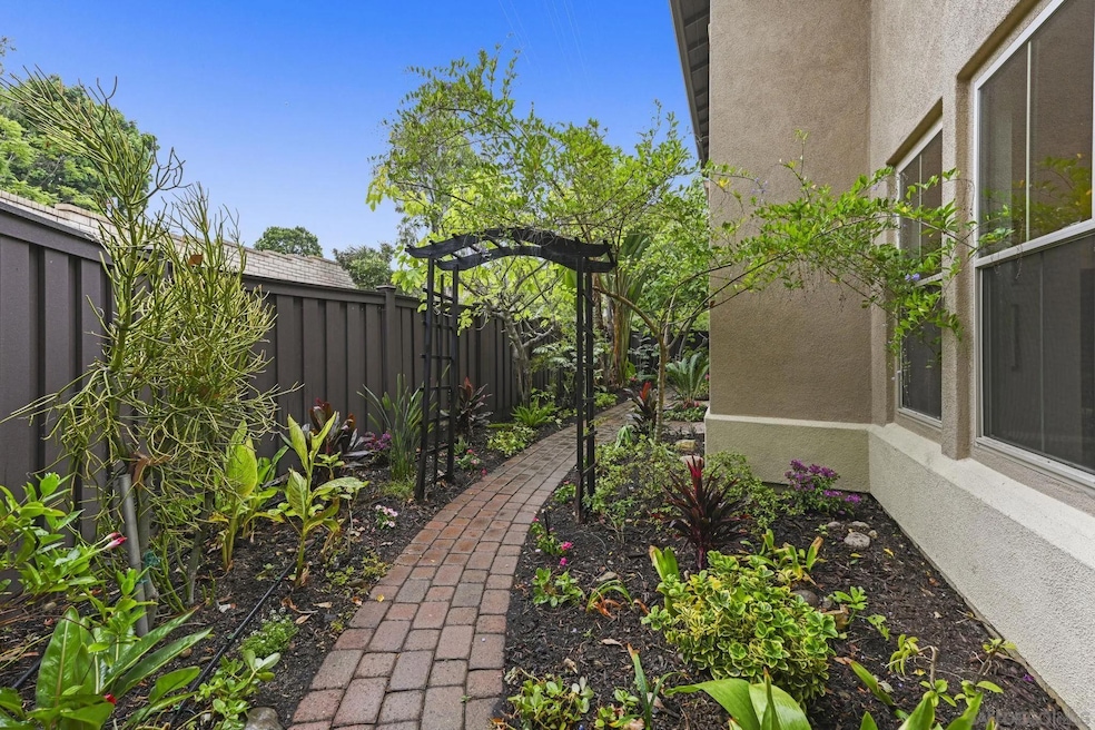 9208 Piantino Way unit 127, San Diego, CA 92108 - photo 1