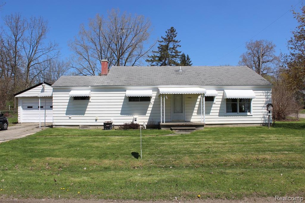 3084 Stratford St, Flint, MI 48504 - photo 1