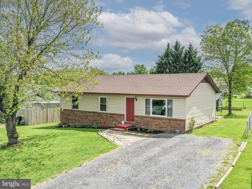 323 Hackberry Dr, Stephens City, VA 22655 - photo 1