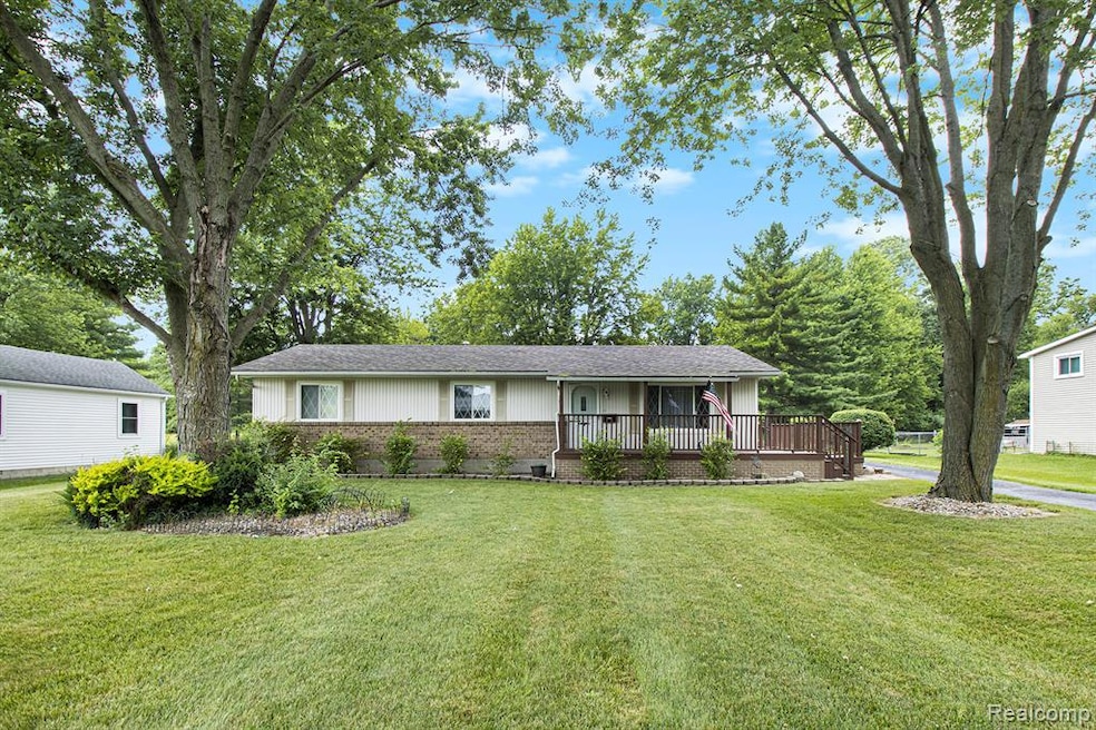 2100 Scofield Carleton Rd, Carleton, MI 48117 - photo 1