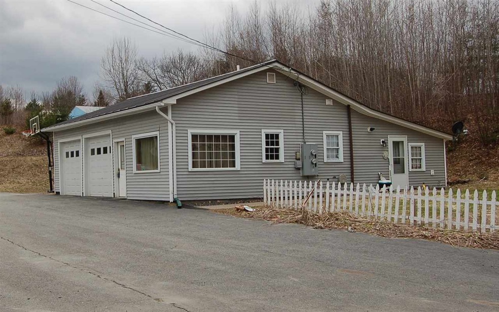 263 Quarry Hill Rd, Barre, VT 05641 - photo 1