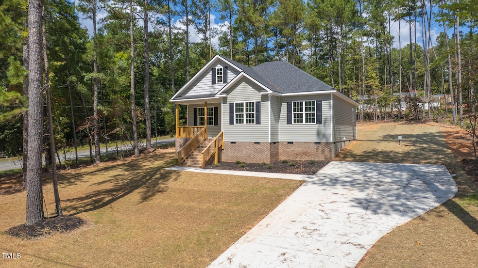 15 Bourbon St, Fuquay-Varina, NC 27526 - photo 1