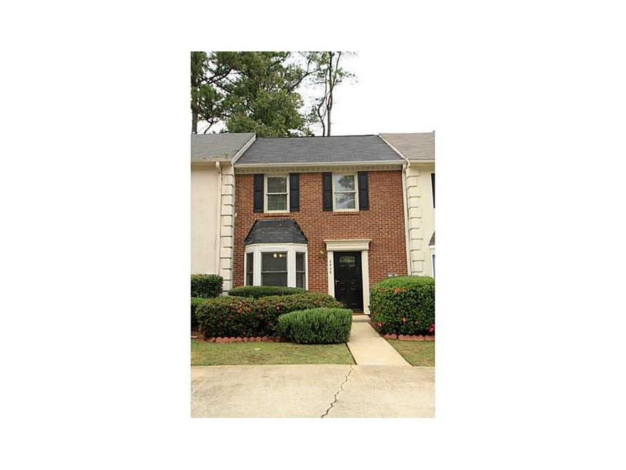 Exterior Front. Brick front. Quiet 1-street commun
