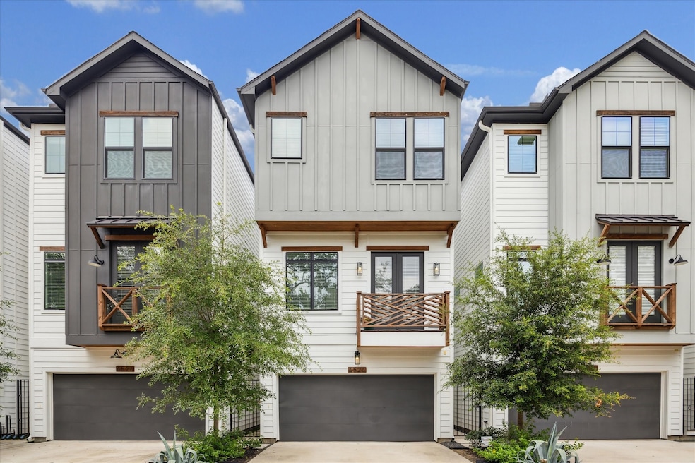 4524 Curtin Park Ct, Houston, TX 77018 - photo 1