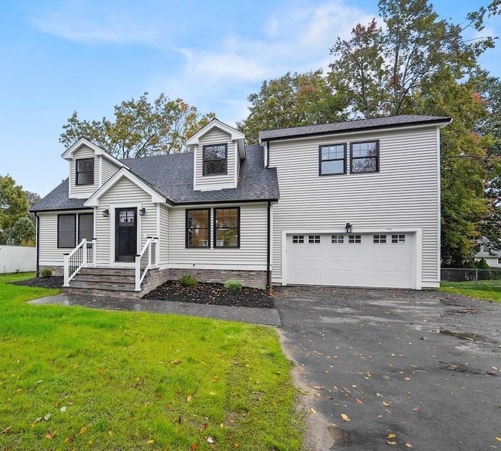 For Sale $889,000 • Co-Listing Agent