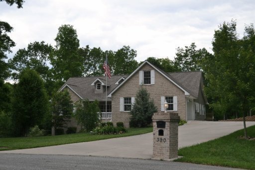 390 Frost Creek Dr, Crossville, TN 38571 - photo 1