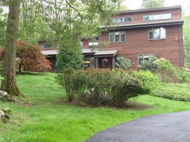 1160 Hardscrabble Rd, Chappaqua, NY 10514 - photo 1