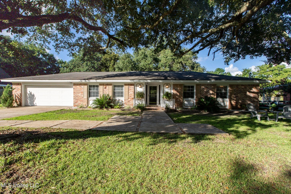 2108SandlewoodGautierMS-1