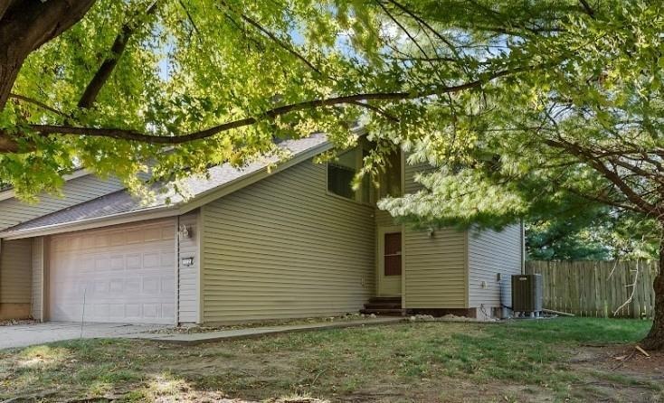 772 Knolls Ct, West Des Moines, IA 50265 - photo 1