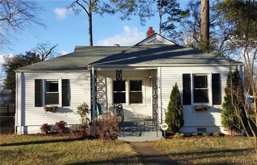 Welcome Home to 2914 Pinehurst Rd.