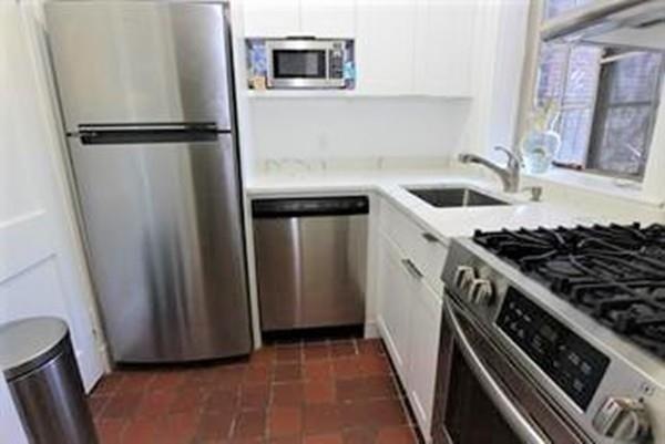 205 Mt Auburn unit 1B, Cambridge, MA 02138 - photo 1