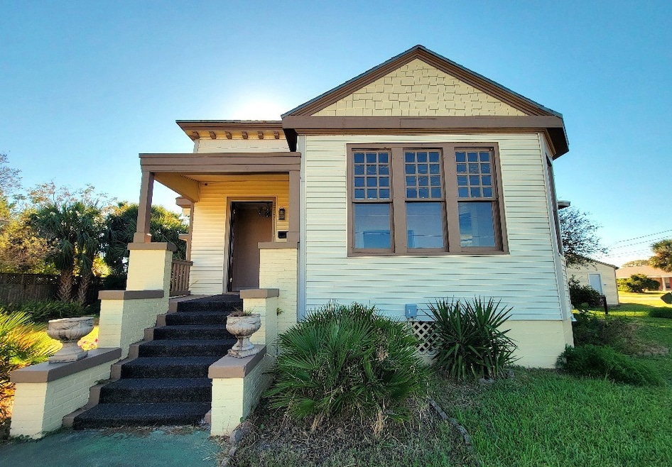 2707 57th St, Galveston, TX 77551 - photo 1