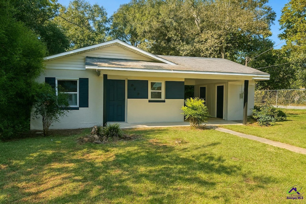 402 Johns Rd, Warner Robins, GA 31093 - photo 1