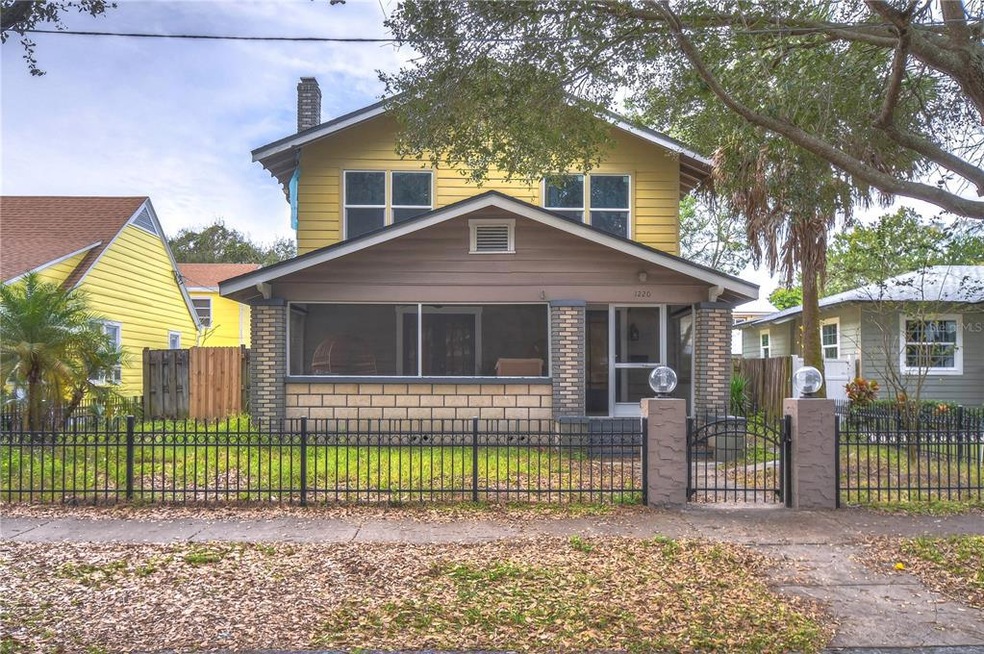 1220 12th St N, Saint Petersburg, FL 33705 - photo 1