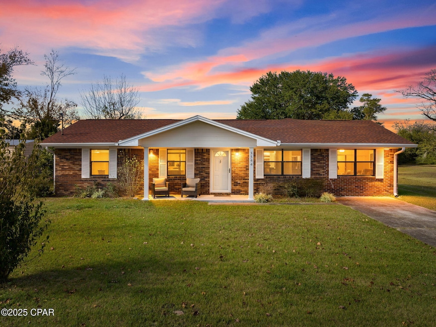 5544 Lakewood Cir, Panama City, FL 32404 - photo 1