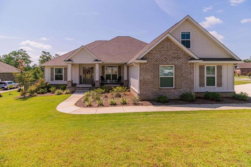 8761 Lupine Ln, Pensacola, FL 32526 - photo 1