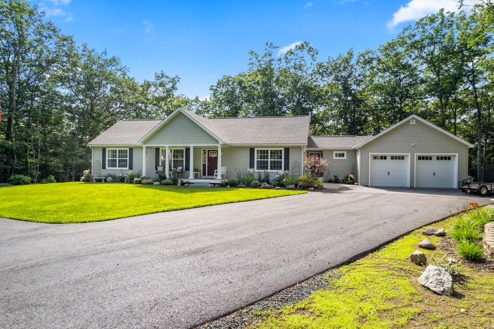 2 Yaeger Lane_102