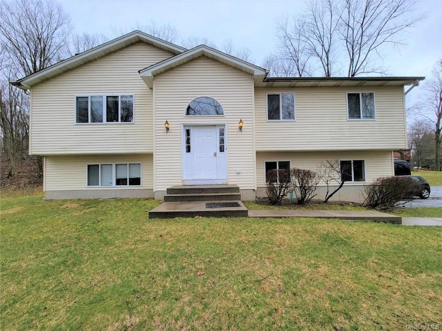 29 Timber Trail, Suffern, NY 10901 - photo 1