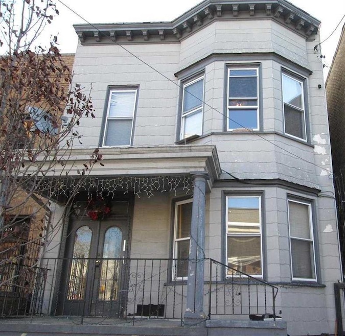 2512 New York Ave, Union City, NJ 07087 - photo 1