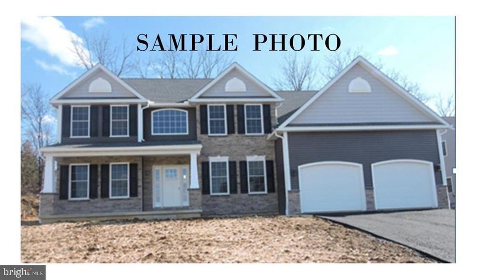 1025 Antonio Dr unit 59, Reading, PA 19605 - photo 1