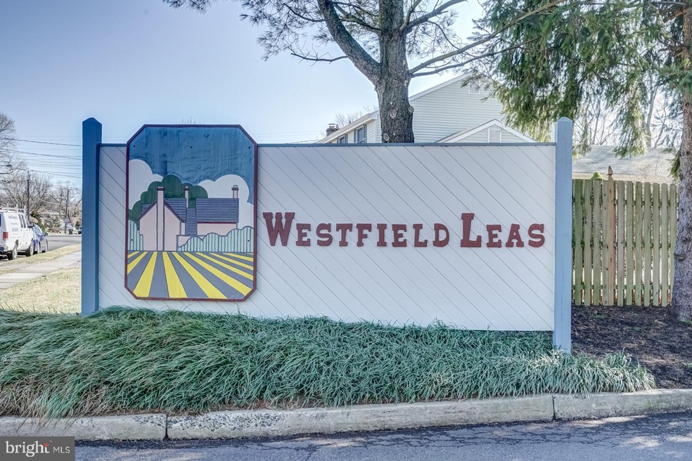 811 Westfield Dr unit 8, Cinnaminson, NJ 08077 - photo 1