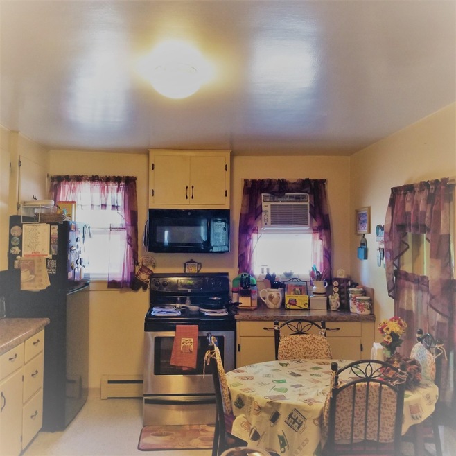 1117 West Dr, Menominee, MI 49858 - photo 1